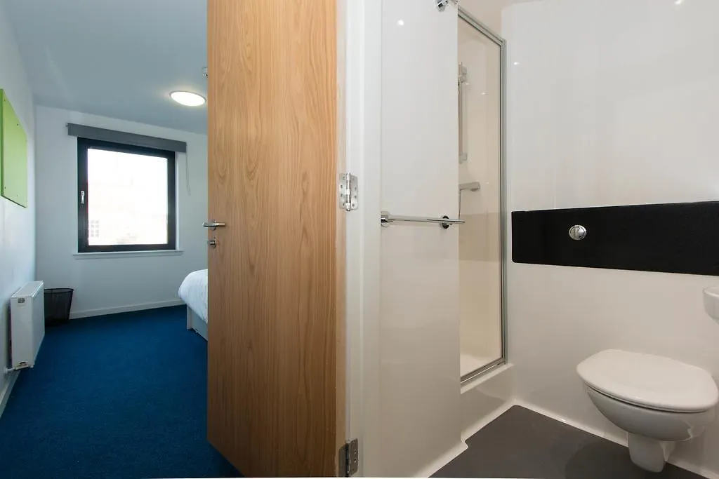 Destiny Student - Shrubhill Appartement EDI 0*,