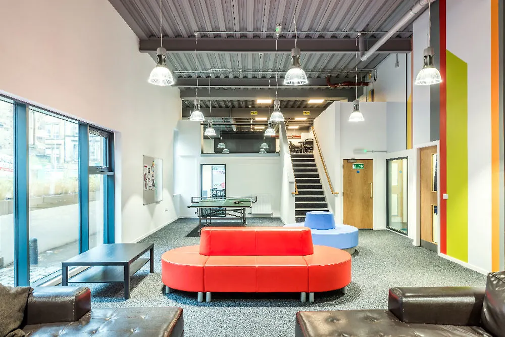 Destiny Student - Shrubhill Appartement EDI